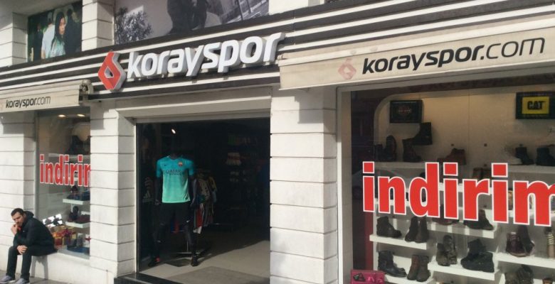 En Sevilen Spor Ayakkabı ve Modelleri