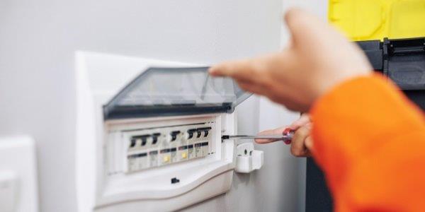 İş Yeriniz için Elektrik Aboneliğini Nasıl Yapabilirsiniz?