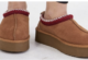 UGG Bot Modelleri